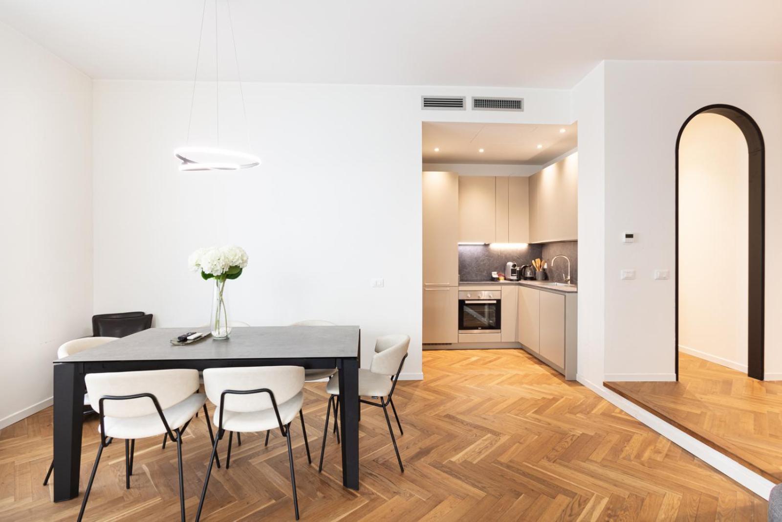 Cool And Big Central Apartment Duomo - White Милан Экстерьер фото